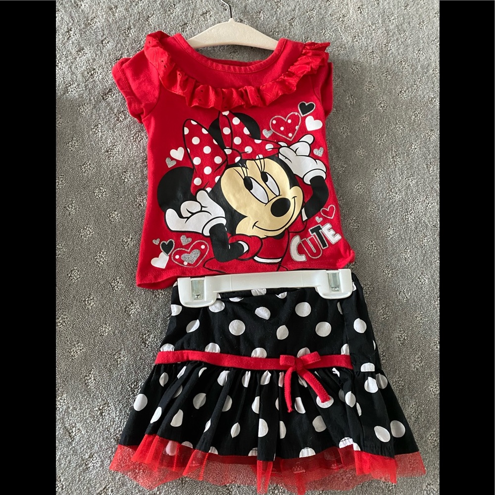 Minnie Mouse 2 piece shirt/skirt